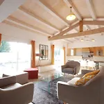 ღ Oceane Spacieuse Piscine&jardin * La Couarde-sur-Mer