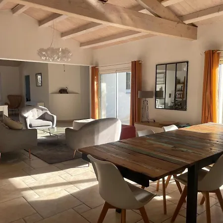 Prázdninový dům ღ Villa Océane Spacieuse Piscine&Jardin *